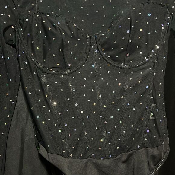 Body suit - Picture 3 of 3